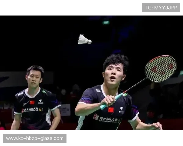 广州羽毛球队在全国锦标赛积分榜上以54分稳居第一名展现强劲实力